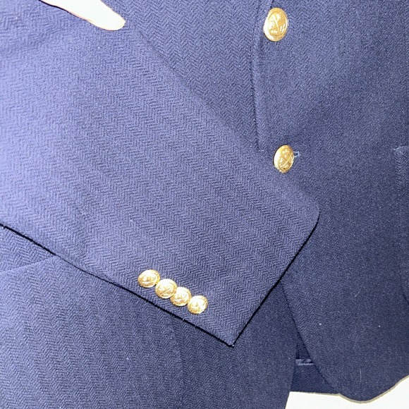 Jos A. Bank Tailored Fit Navy Herringbone Blazer 43R Gold Buttons Preppy Dad - Picture 3 of 16